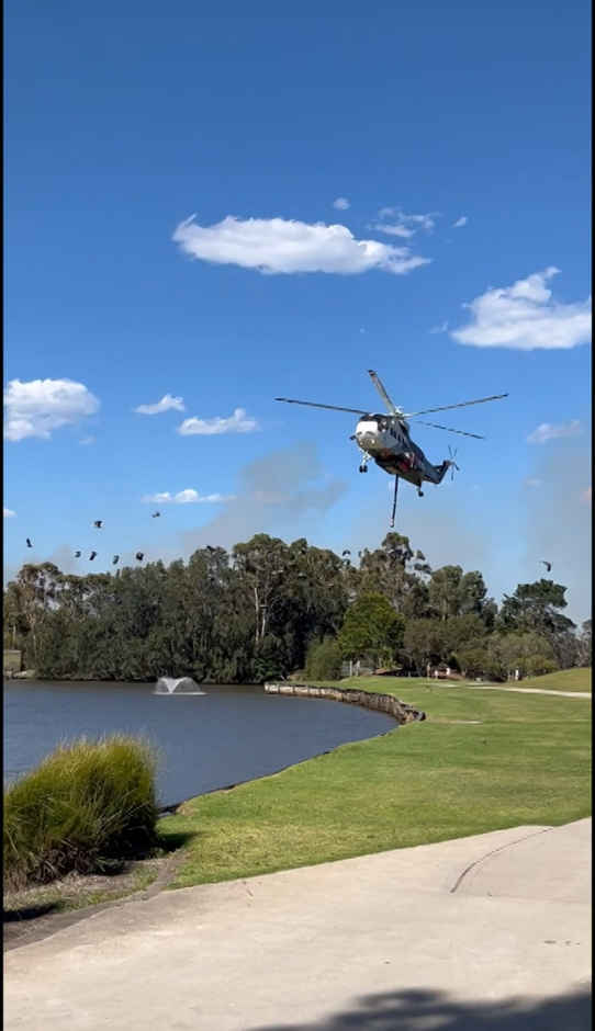 Fresh warning issued for bushfire burning near retirement home