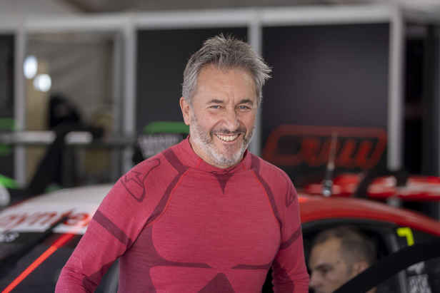 'Extraordinary figure' in motorsport killed in Taronga Zoo bike crash 'Extraordinary figure' in motorsport killed in Taronga Zoo bike crash