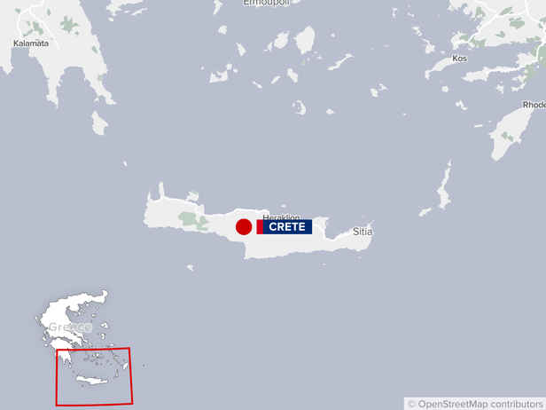 At least 18 migrants die after inflatable boat sinks near Greek island