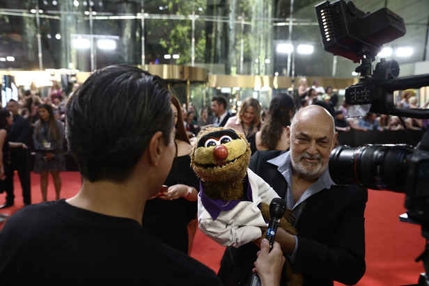 Beloved Aussie entertainer Jamie Dunn dies aged 75