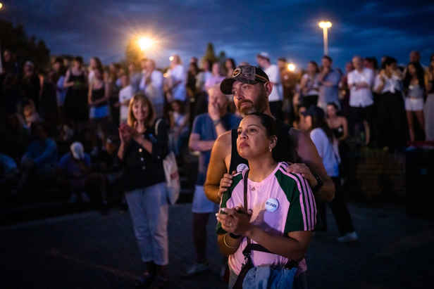 New poll shows Aussies support tough changes after Bondi Beach attack 