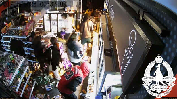 Riot footage shows chaos in Alice Springs shop as five arrested