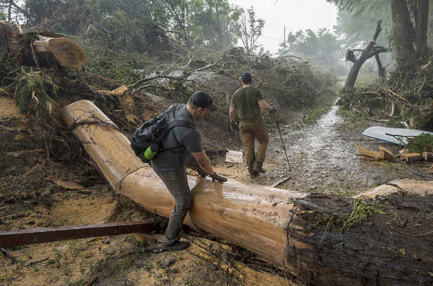 Texas flood death toll hits 70 as 21 children found dead Texas flood death toll hits 70 as 21 children found dead