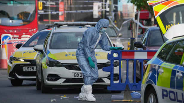 Two Jewish men stabbed in UK as police investigate claim by Iranian-linked group