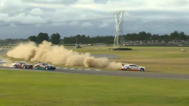 Kostecki slams 'malicious' Mostert manoeuvre after clash