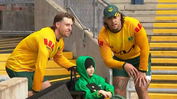 Munster's beautiful deed for young boy with cancer